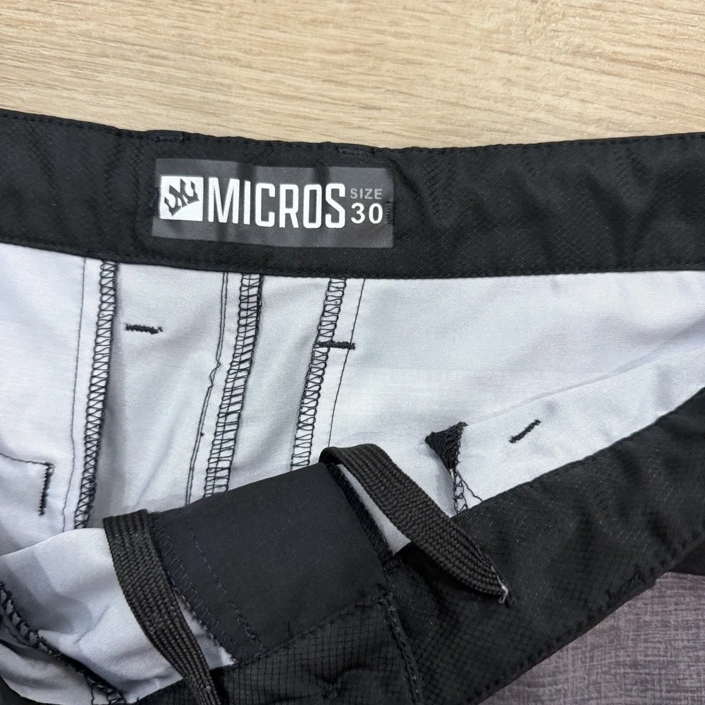 Micros Hybrid Shorts Men's Size 30 Gray Black Colorblock Stretch Board Shorts